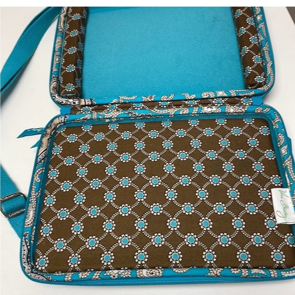 Vera Bradley Totally Turquoise IPad Hard Shell - Picture 8 of 12